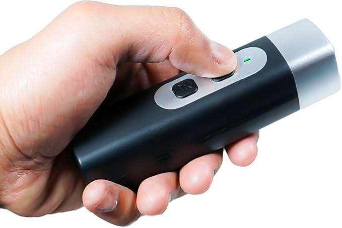 Dispositivo di Protezione da Attacchi di Cani con Ultrasuoni Potenti e LED Flash | Ampio Raggio d’Azione Fino a 20m | Batteria Inclusa | Sicuro, Efficace e Portatile