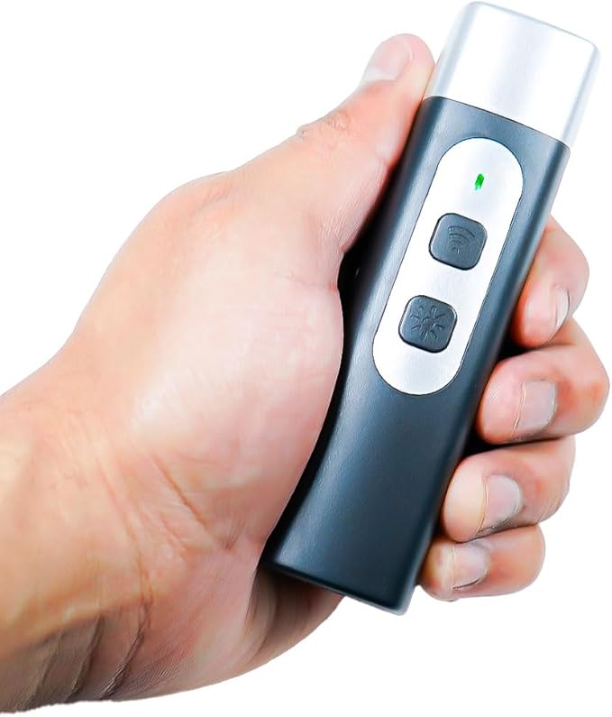 Dispositivo di Protezione da Attacchi di Cani con Ultrasuoni Potenti e LED Flash | Ampio Raggio d’Azione Fino a 20m | Batteria Inclusa | Sicuro, Efficace e Portatile